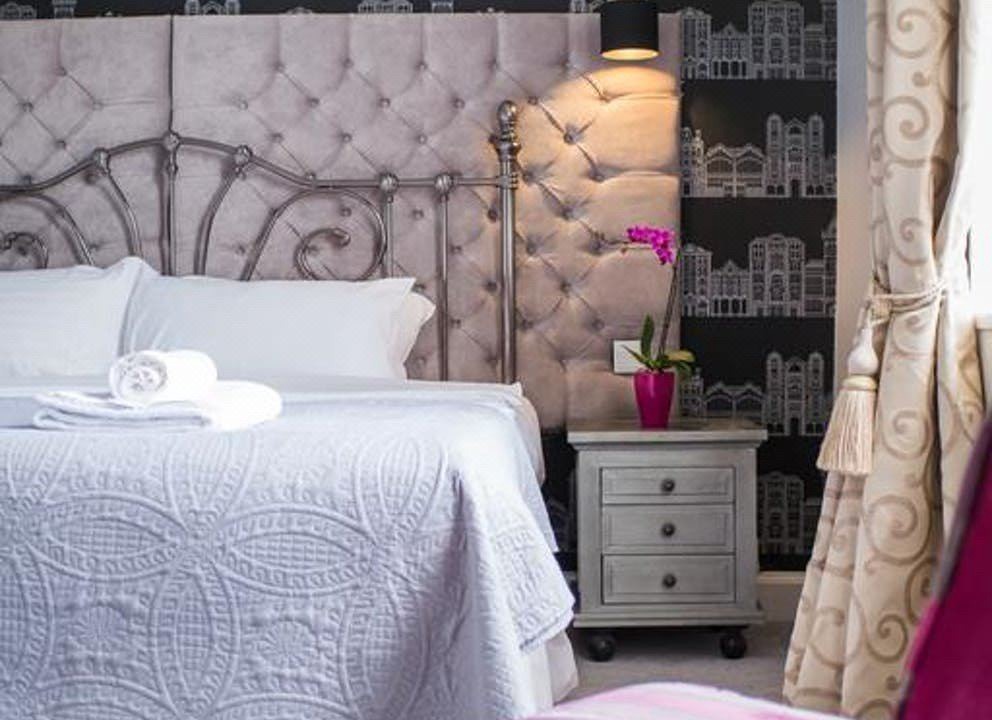 Photo of Others in Newington