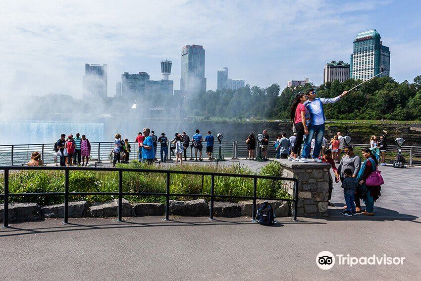 Photo of Others in Niagara Falls