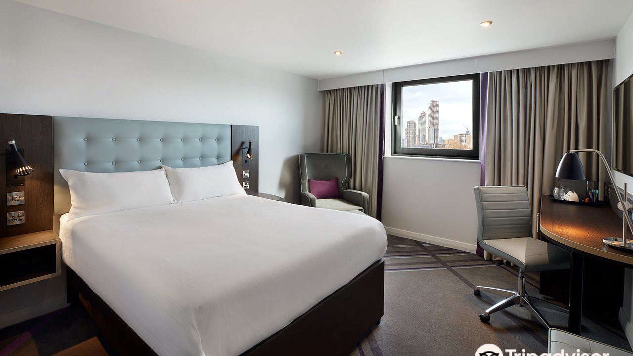 Photo of Bedroom in Abingdon