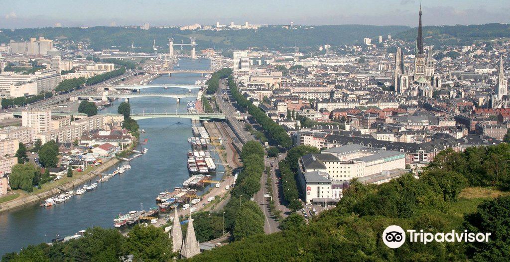 Photo of Others in Quartier Pasteur