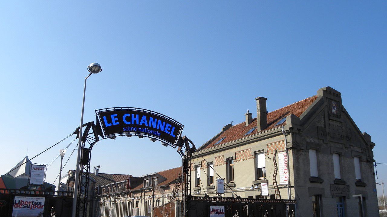 Photo of Buildings in Calais