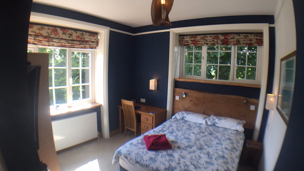 Photo of Bedroom in Rushmoor District