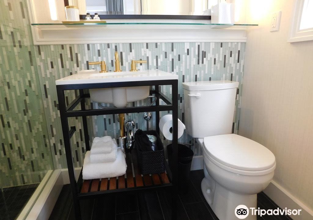 Photo of Bathroom in Downtown San Francisco