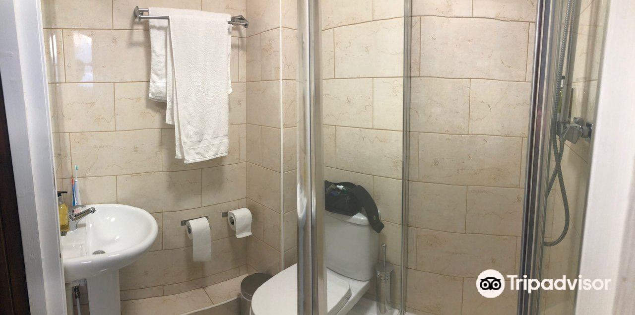 Photo of Bathroom in Clydebank