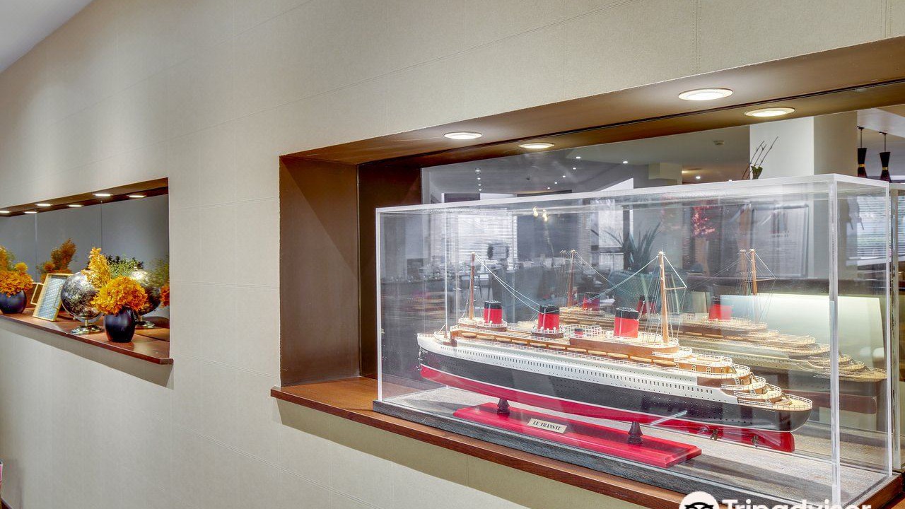 Photo of Others in Maurepas