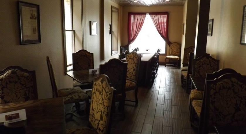 Photo of Livingroom in Gonzales