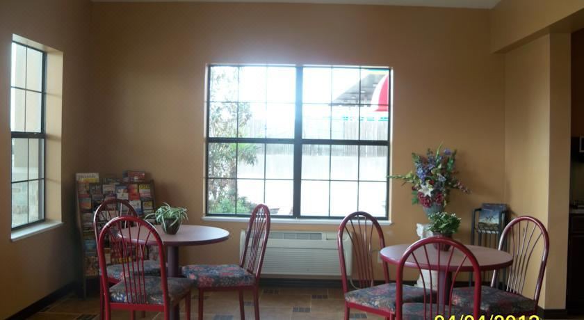 Photo of Livingroom in Terrell