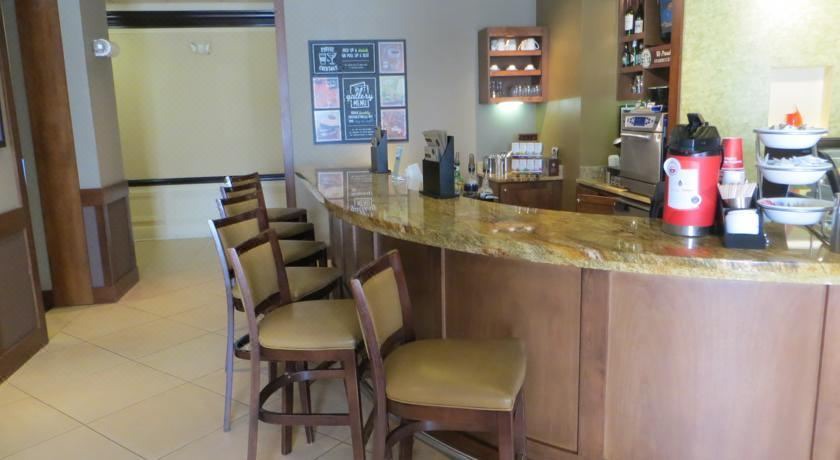 Photo of Livingroom in Wayne