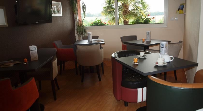 Photo of Others in Saint-Saturnin