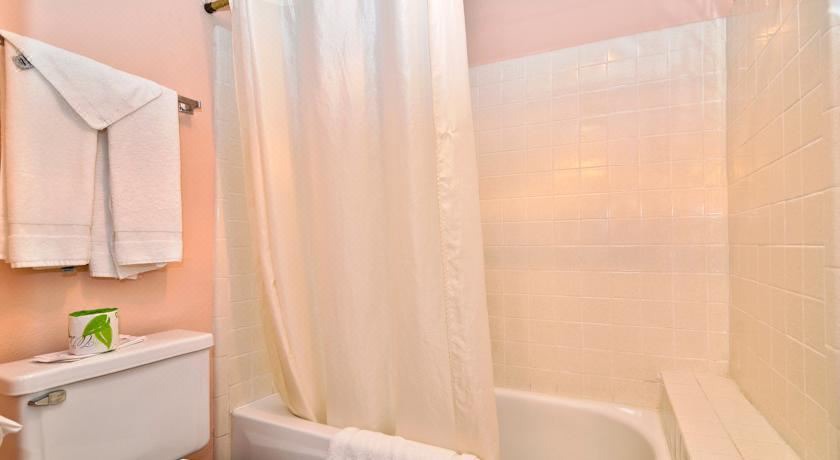 Photo of Bathroom in Corvallis