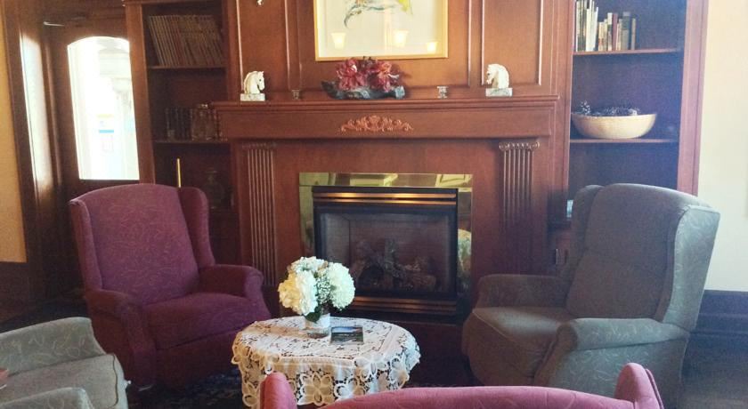 Photo of Livingroom in Montebello