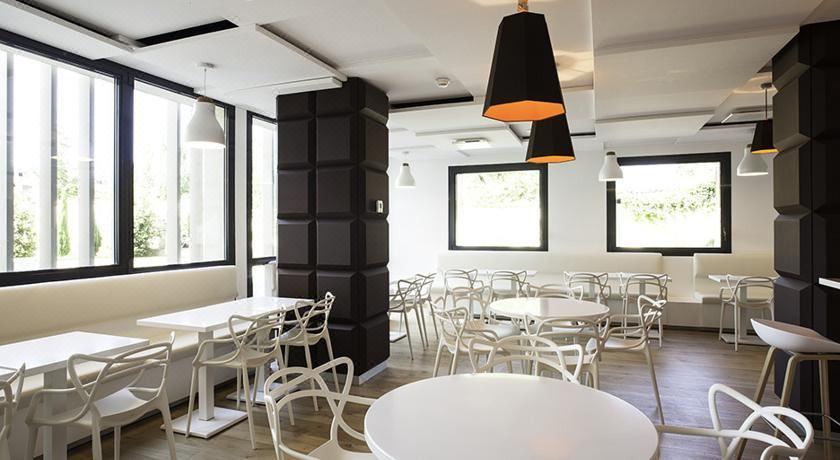 Photo of Others in Montelimar