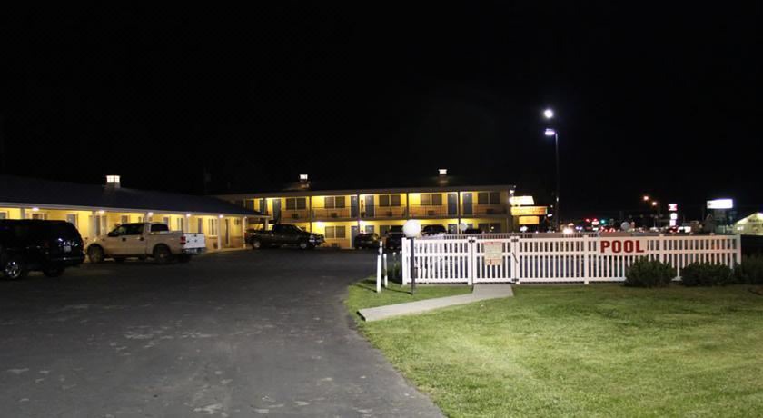 Photo of Buildings in Clinton