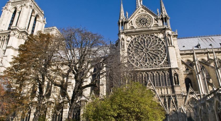 Photo of Buildings in Republique–Point-du-Jour