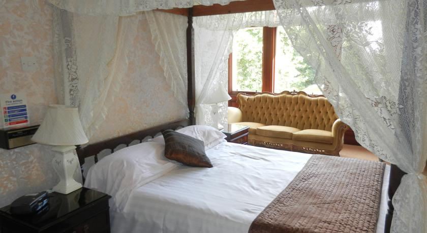 Photo of Bedroom in Glenmorangie