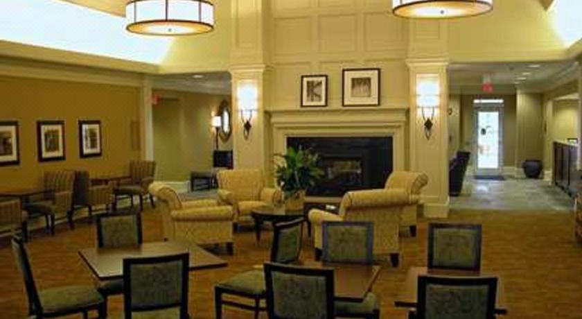 Photo of Livingroom in Newtonville