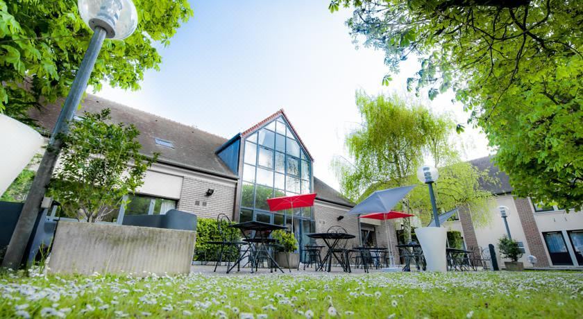 Photo of Buildings in Maisons-Laffitte