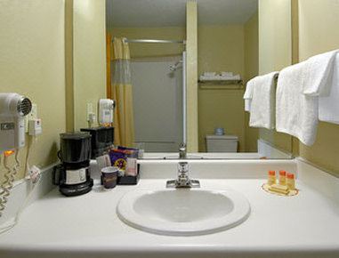 Photo of Bathroom in Pauls Valley