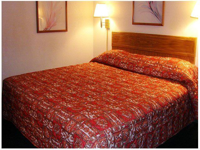 Photo of Bedroom in Thomson