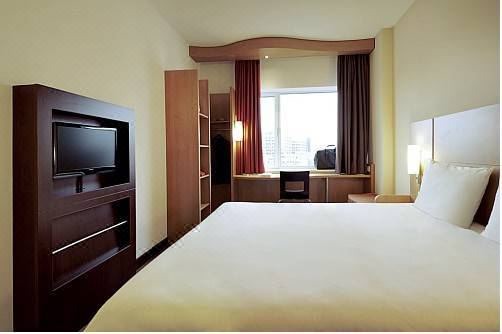 Photo of Bedroom in Etampes