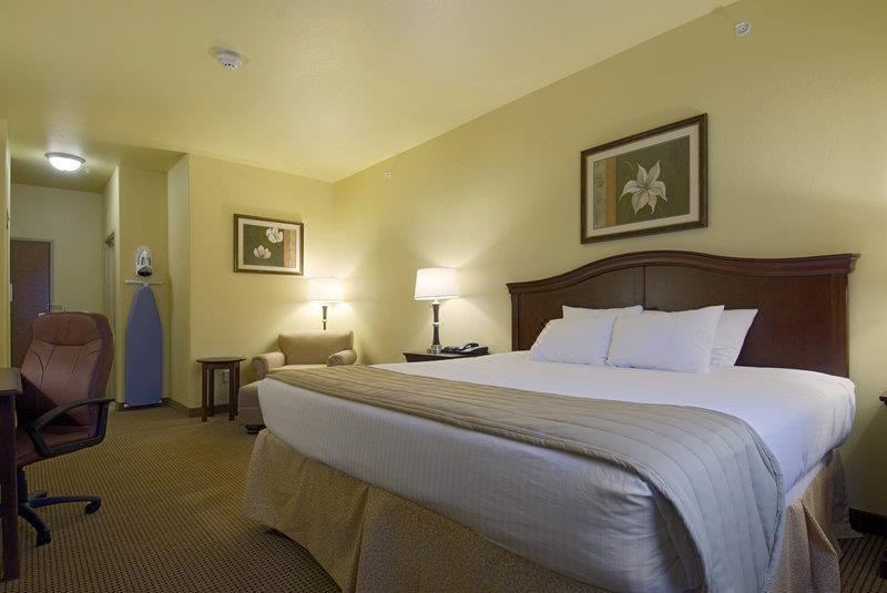 Photo of Bedroom in Sweetwater