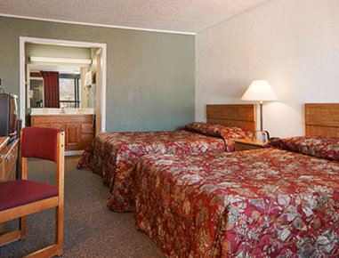 Photo of Bedroom in Clinton