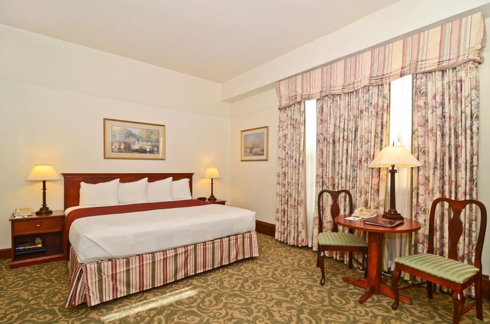 Photo of Bedroom in Pioneer Square