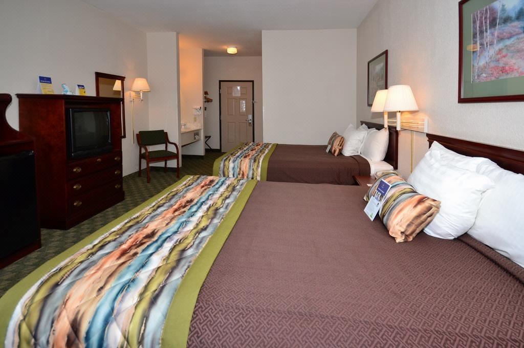 Photo of Bedroom in Neosho