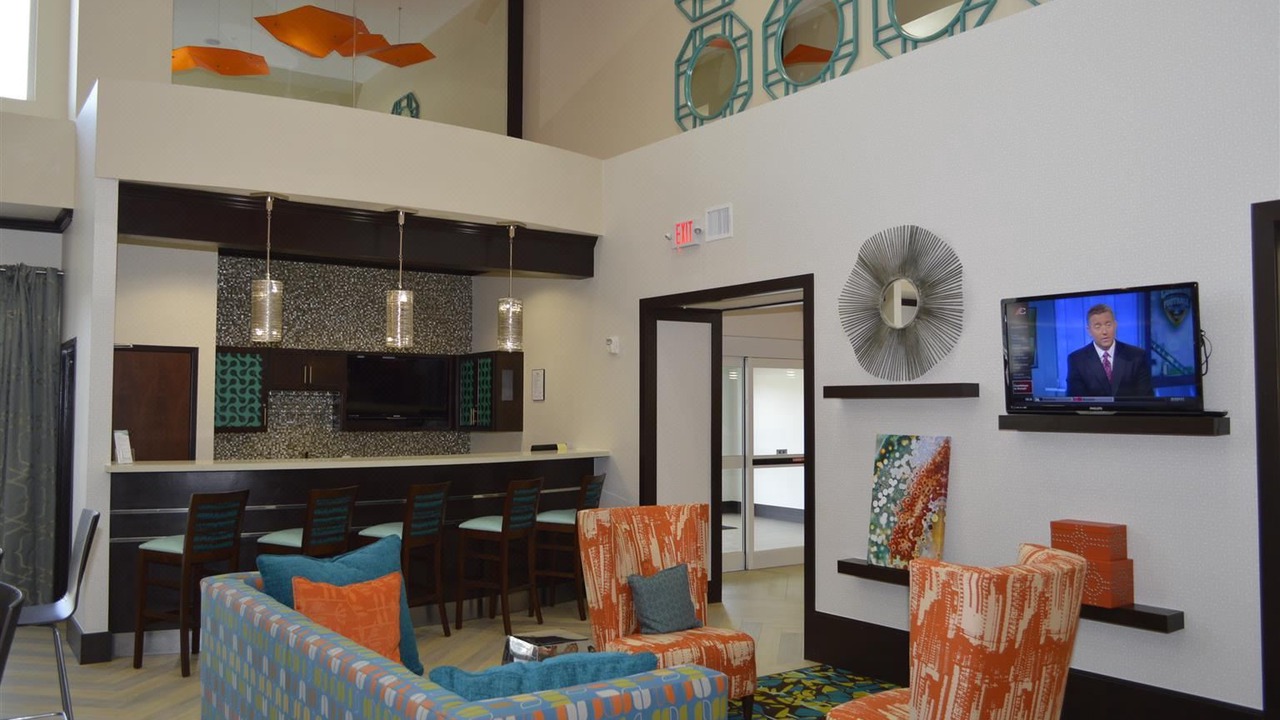 Photo of Livingroom in Willowbrook