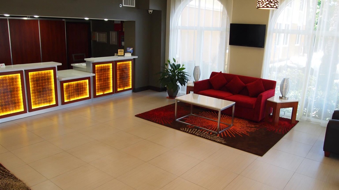 Photo of Livingroom in Survey Creek