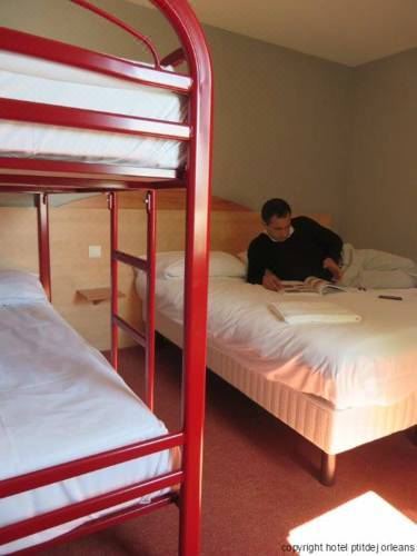 Photo of Bedroom in La Chapelle-Saint-Mesmin