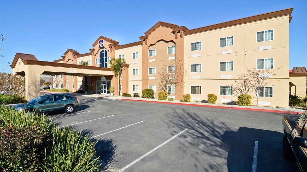 Photo of Buildings in Livermore