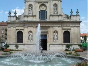 Photo of Buildings in Rueil-Malmaison