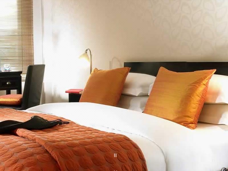 Photo of Bedroom in Fitzrovia