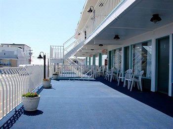 Photo of Buildings in Wildwood