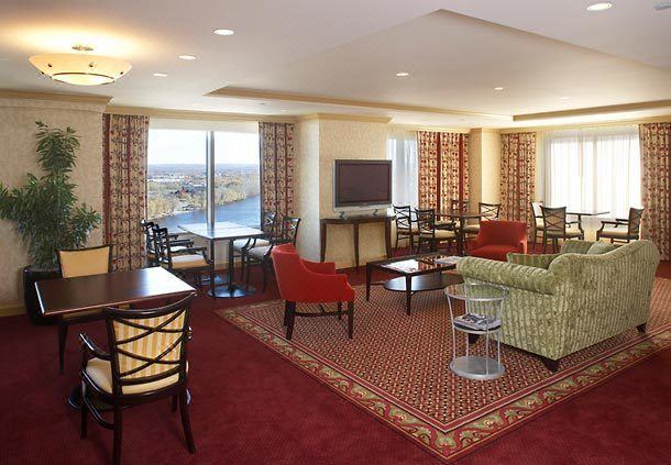 Photo of Livingroom in Downtown Hartford