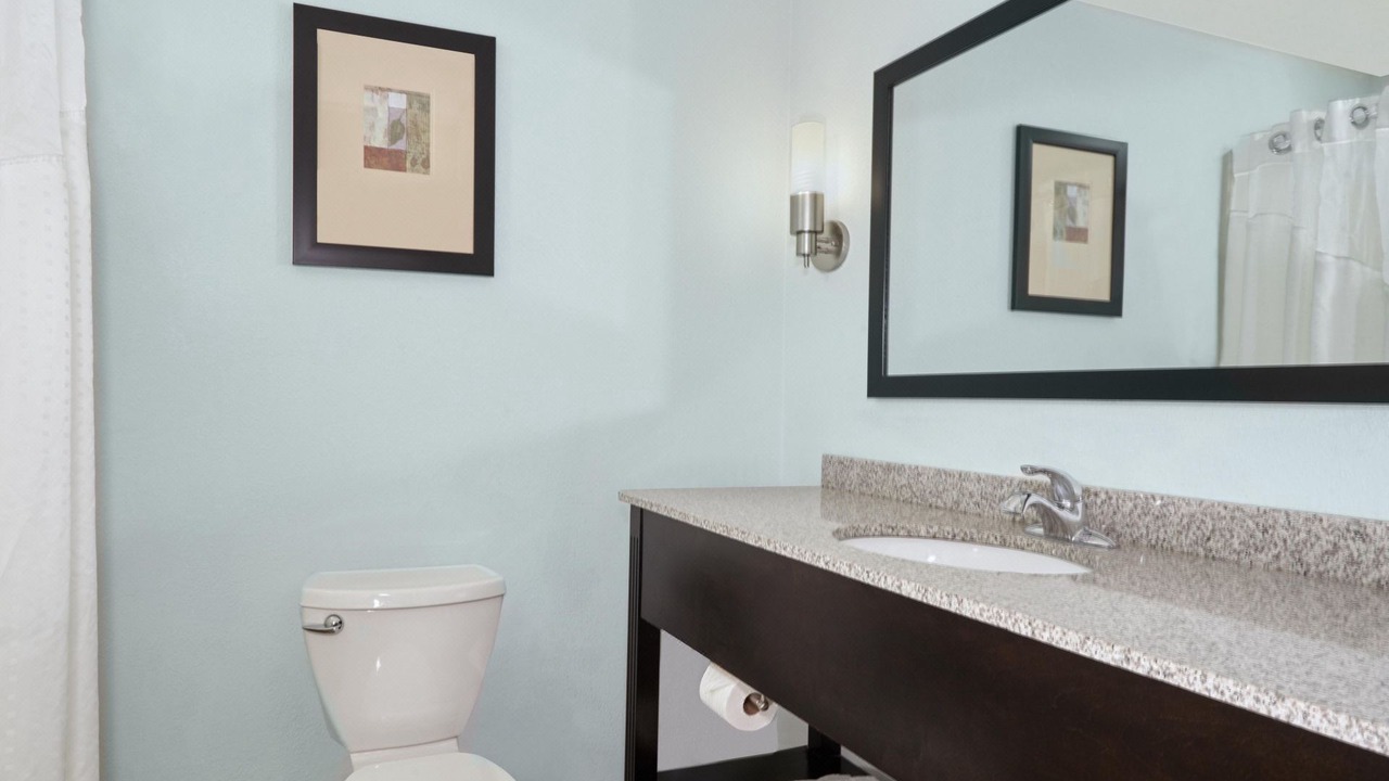 Photo of Bathroom in Pekin
