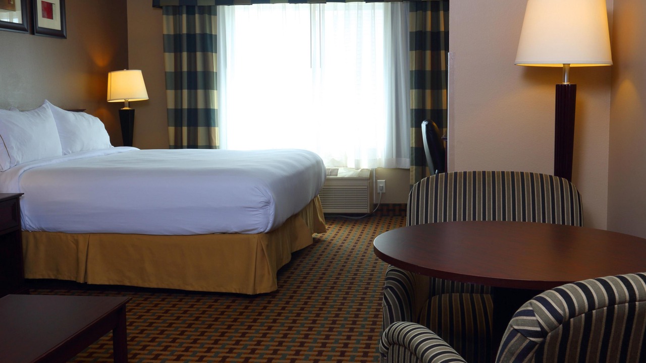 Photo of Bedroom in O'Neill
