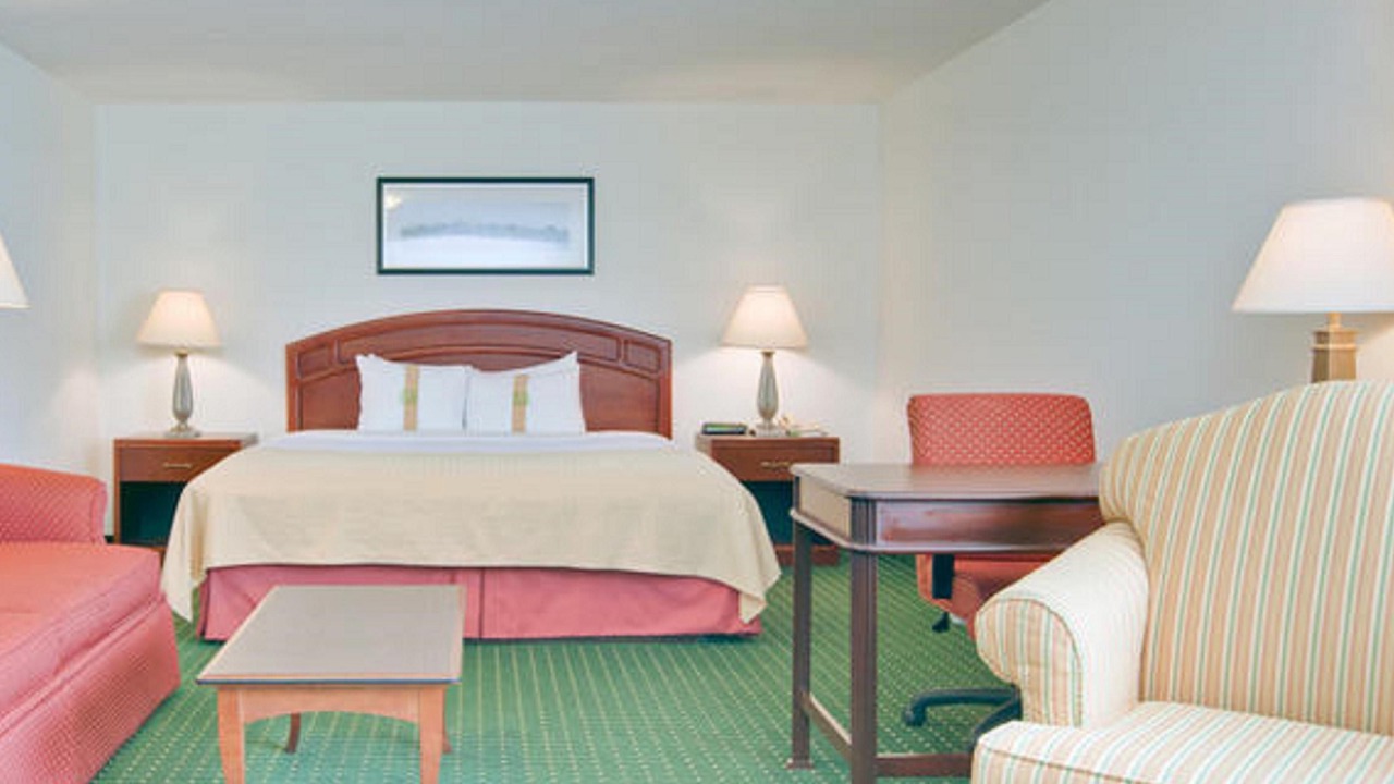 Photo of Bedroom in Longueuil
