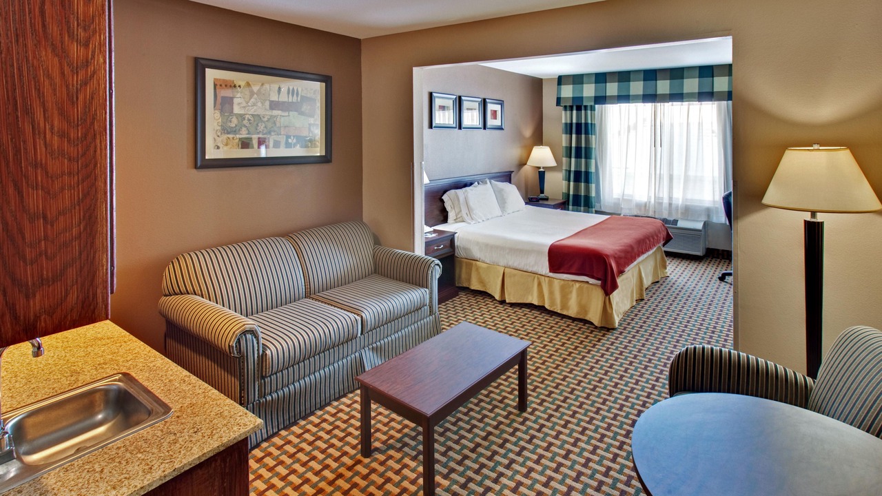 Photo of Livingroom in O'Neill