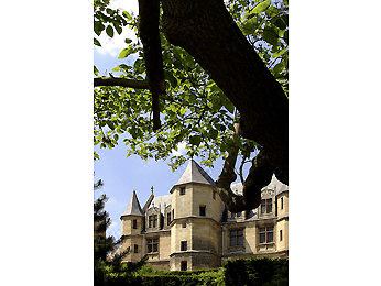 Photo of Buildings in Cergy