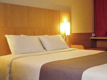 Photo of Bedroom in Maisons-Laffitte