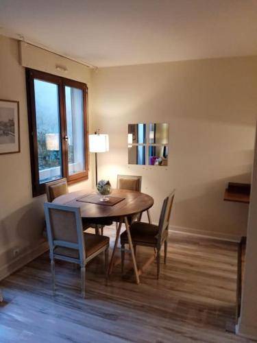 Photo of Livingroom in Vanves