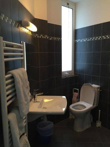 Photo of Bathroom in Maisons-Alfort