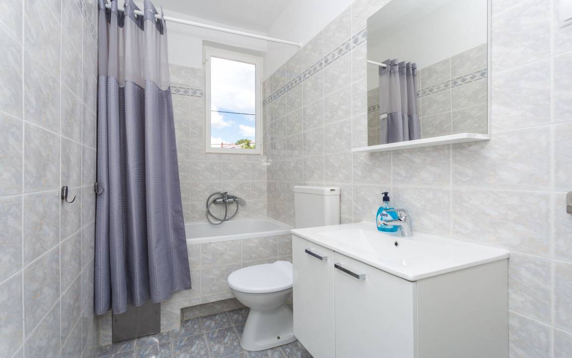 Photo of Bathroom in Baska