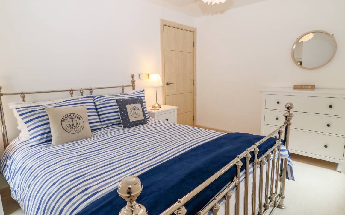 Photo of Others in West Looe