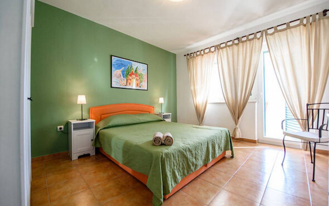Photo of Bedroom in Brela