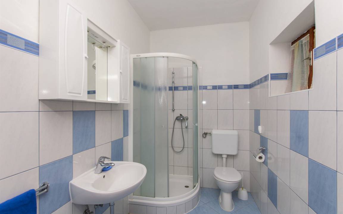 Photo of Bathroom in Brodarica