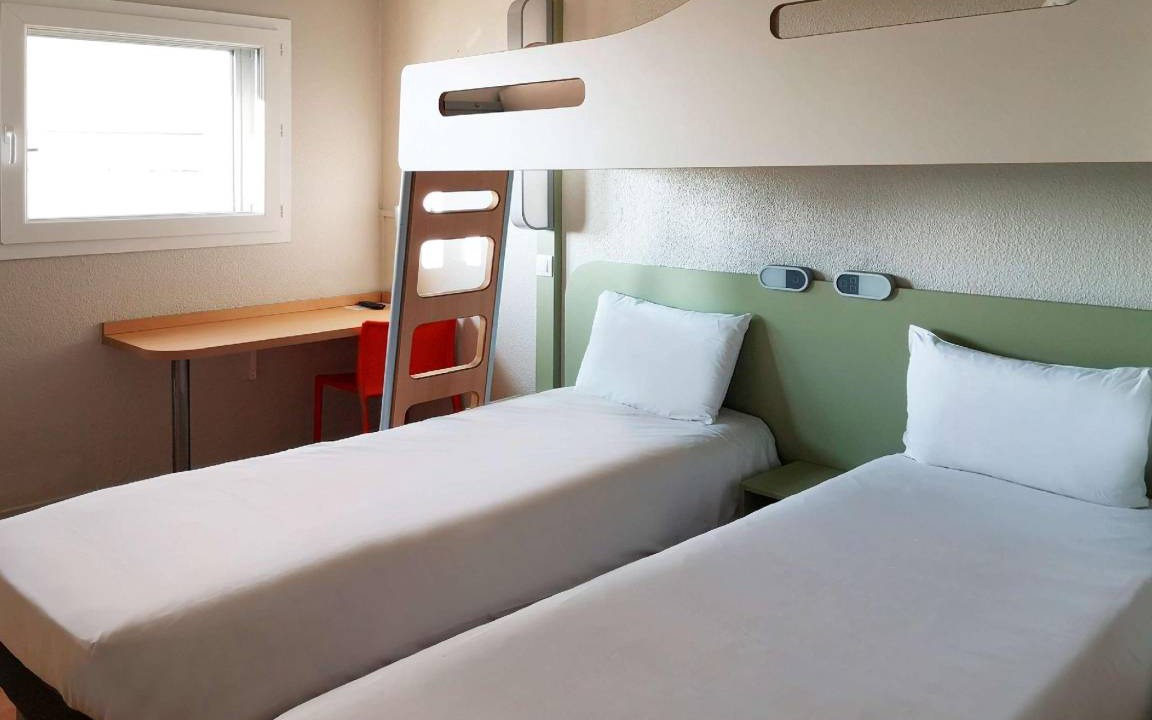 Photo of Bedroom in Vanves