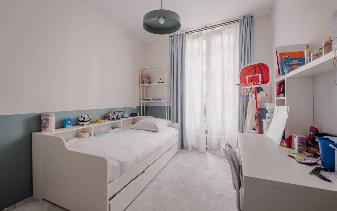 Photo of Bedroom in Notre-Dame-des-Champs